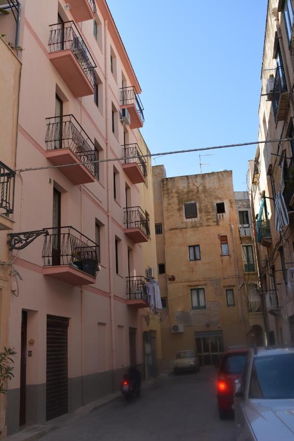 Al Civico 1 Apartments Τράπανι Εξωτερικό φωτογραφία